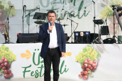 12. Osmangazi Karabalçık Üzüm Festivali'nde üreticilerin emeği ödüllendirildi