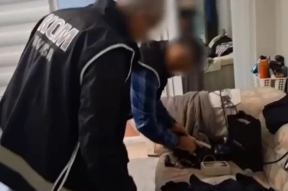 Bursa'da 3 ilçede 12 adrese eş zamanlı operasyon: Çok sayıda silah ve mühimmat ele geçirildi