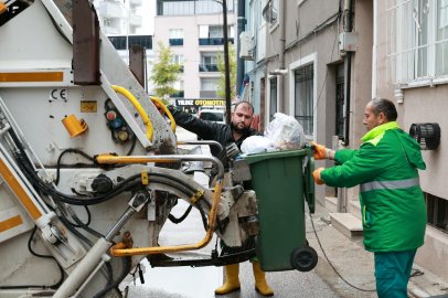 Osmangazi’de 945 personelle temizlik mesaisi: Günde 1.100 ton atık toplanıyor