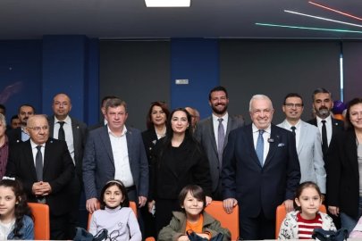 "Nilüfer Belediyesi Dijital Deneyim Merkezi" açıldı