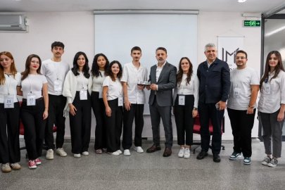 Bursa Büyükşehir Başkan Vekili Biba'dan gençlere: "Önünüz aydınlık"