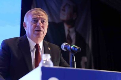 Gökan Zeybek’ten fon verileri: “Bir haftada 44,6 milyar TL daha küçüldü”