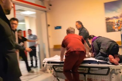 Bursa'da kalbi duran bebeğe sedyede kalp masajı