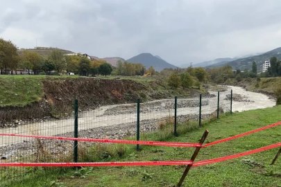 Bursa'da toprak kayması: Derenin akış yönü değişti