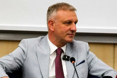 Cumhurbaşkanı Başdanışmanı Oktay Saral görevden alındı