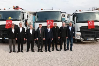 Osmangazi Belediyesi araç filosunu 41 yeni araçla güçlendirdi