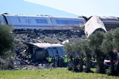 İspanya'da hızlı tren faciası: Can kaybı 74'e yükseldi