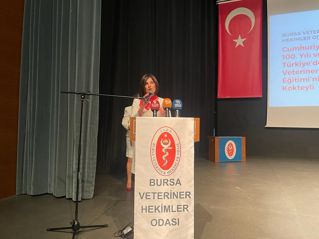 Bursa Veteriner Hekimler Odası, Cumhuriyet’in 100. yılı ve Veteriner Hekimliğin 181. yılını kutladı