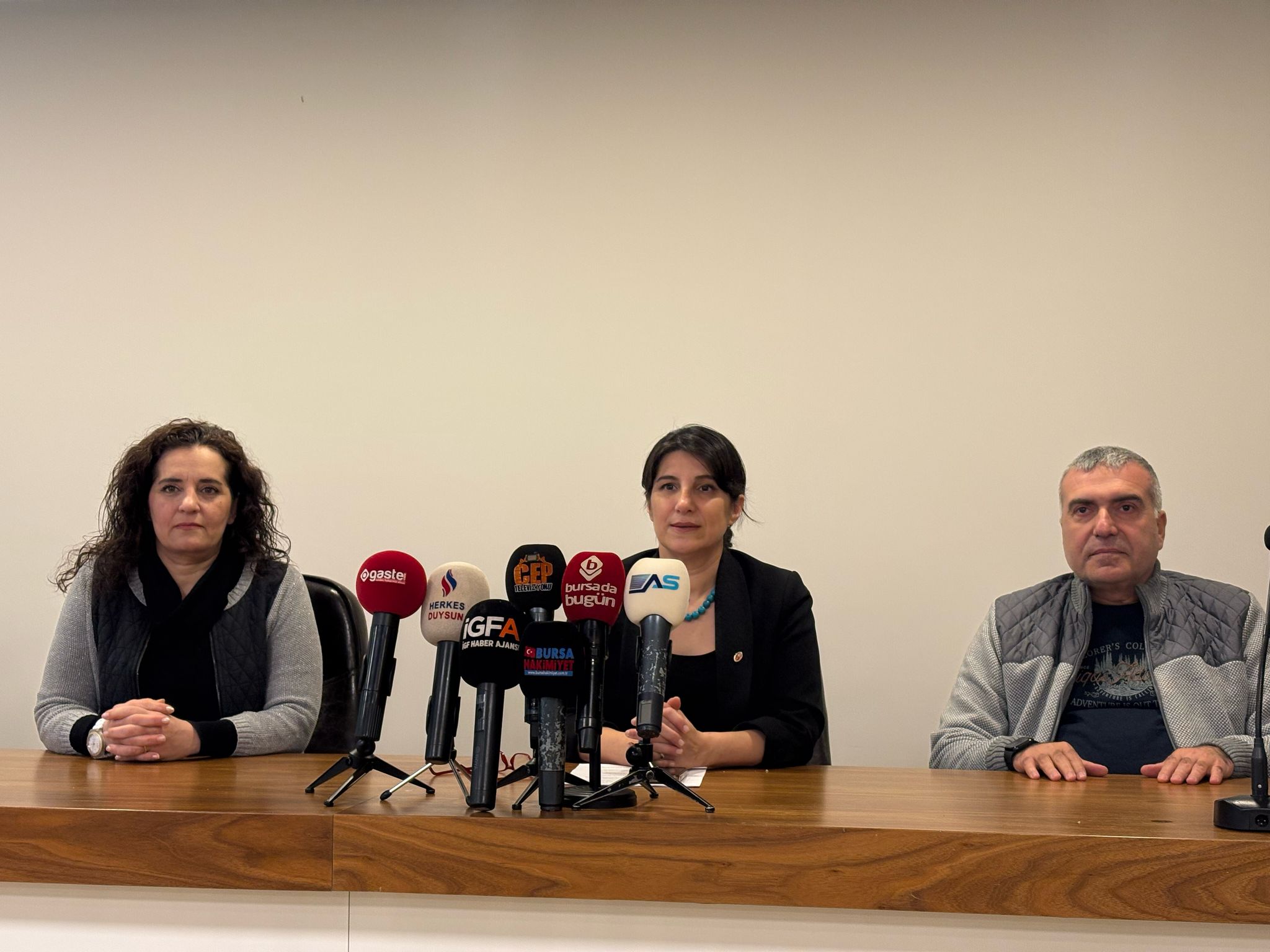 Bursa Veteriner Hekimler Odası ‘Katliam Yasası’ yönetmeliğinin iptali için dava açtı