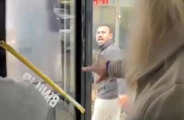 Bursa’da otobüs şoförü yolculara küstü, kontak kapattı