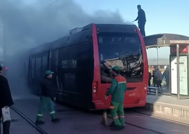 Bursa’da tramvayda yangın paniği