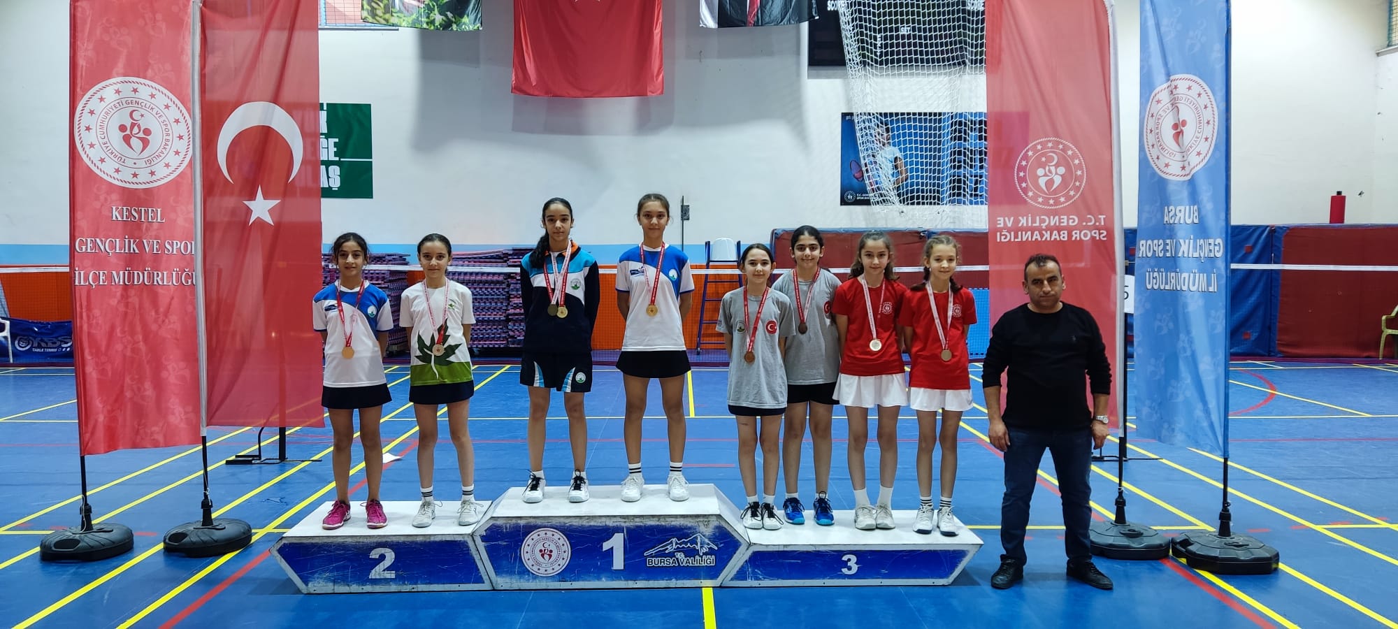 Osmangazili badmintoncular madalyaya doydu