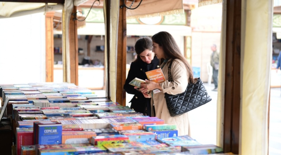 Osmangazi Kitap Fuarı, beşinci gününde de kitapseverleri ağırladı