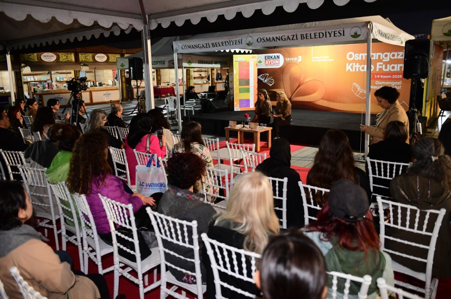 Osmangazi Kitap Fuarı tüm hızıyla sürüyor