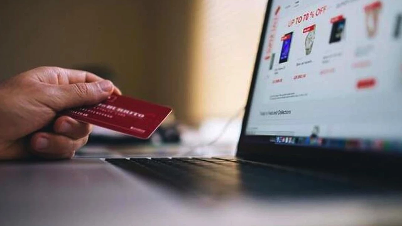 Ticaret Bakanlığı’ndan kasım ayı indirimleri uyarısı