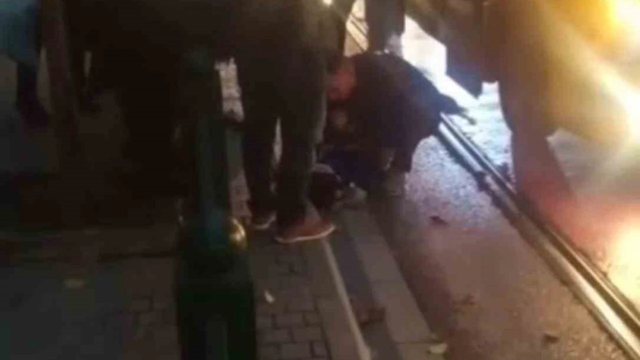 Bursa’da minibüsün çarptığı 9 yaşındaki çocuk yaralandı