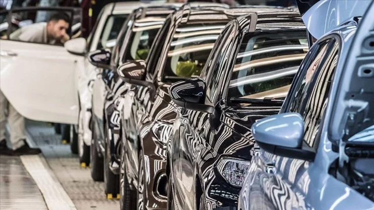 Türkiye’de otomobil satışları yüzde 19 arttı, rekor geldi